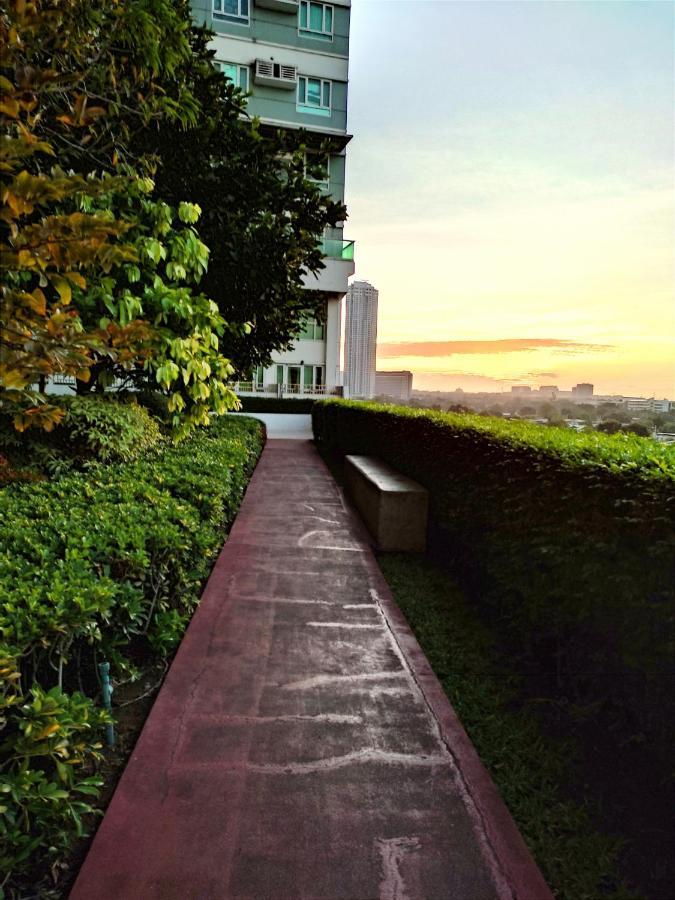 The Beacon Makati Aparthotel Μανίλα Εξωτερικό φωτογραφία